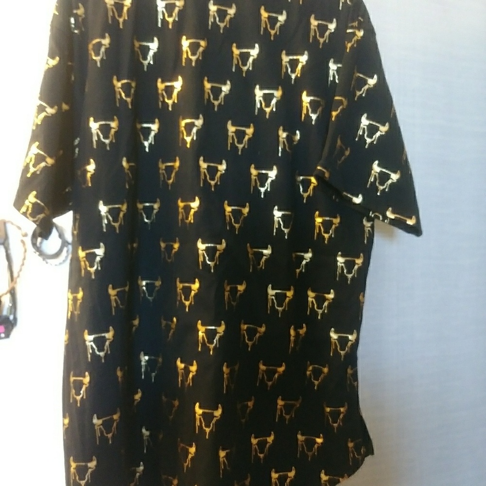 Mens legend shirt - Picture 2 of 2